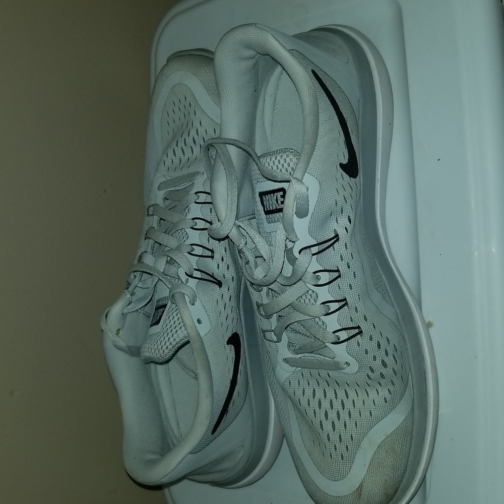Nike runners - Picture 6 of 7